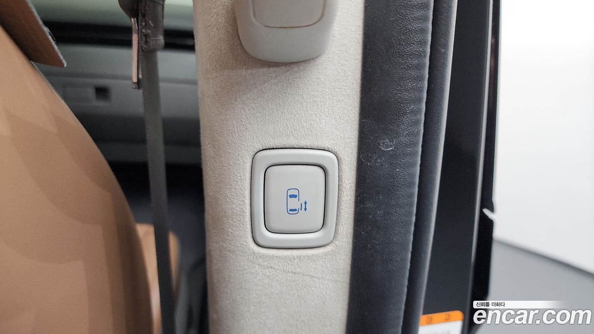 Hyundai Staria 2022