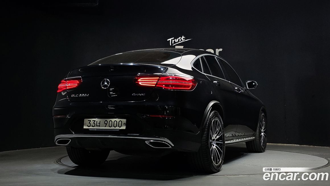 Mercedes-Benz GLC-Class 2017