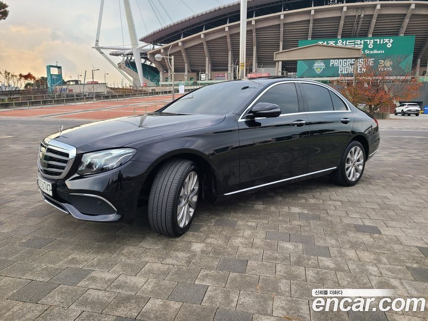 Mercedes-Benz E-Class 2020