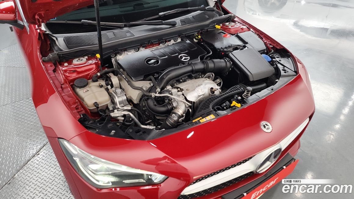 Mercedes-Benz CLA-Class 2021