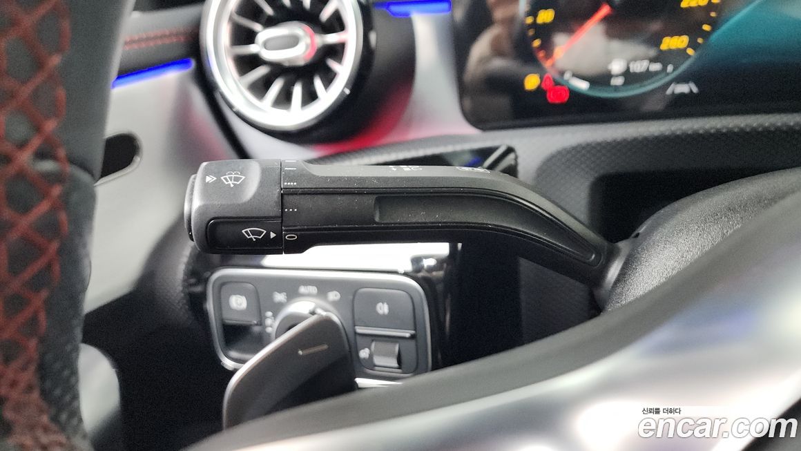 Mercedes-Benz CLA-Class 2021