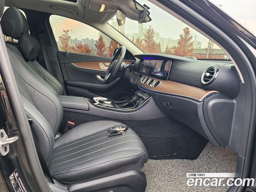 Mercedes-Benz E-Class 2020