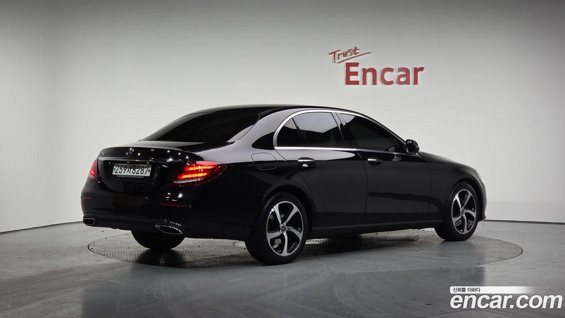 Mercedes-Benz E-Class 2020