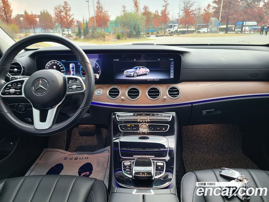 Mercedes-Benz E-Class 2020