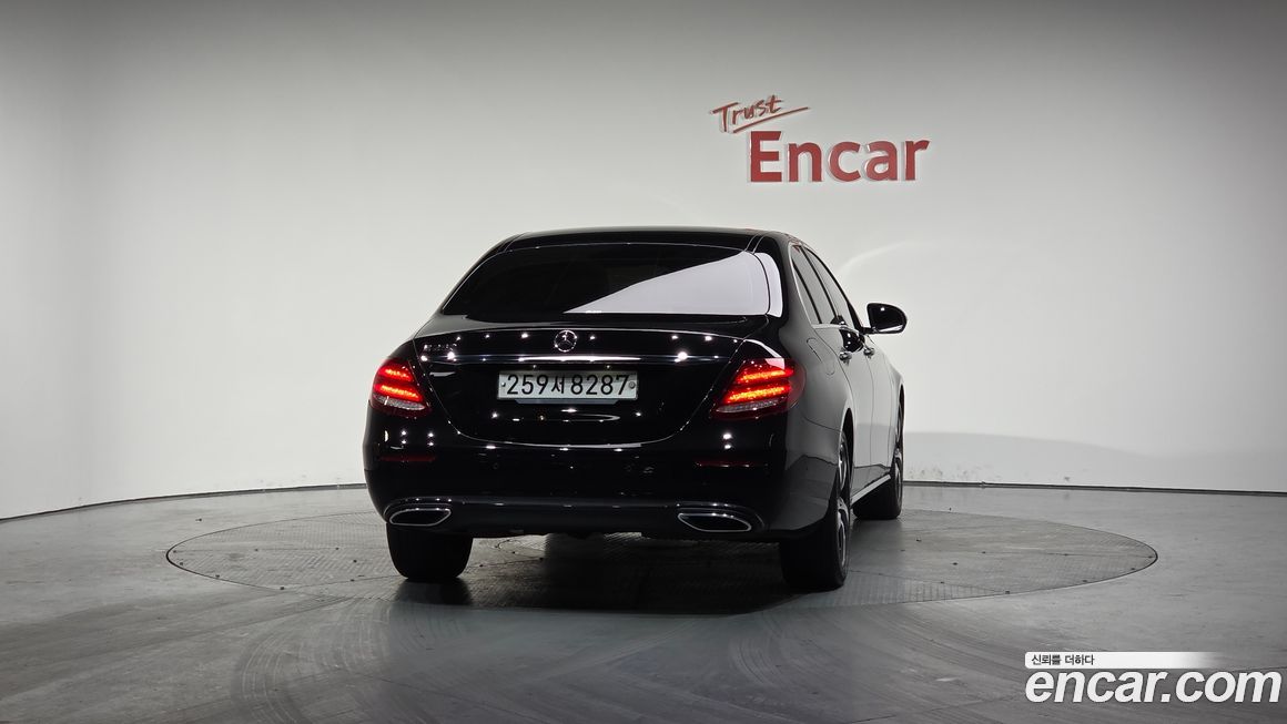 Mercedes-Benz E-Class 2020