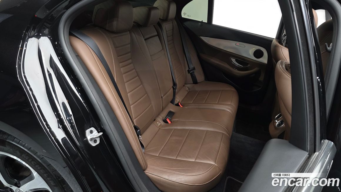 Mercedes-Benz E-Class 2020