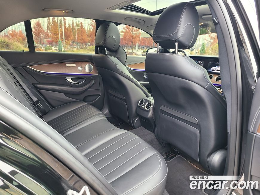 Mercedes-Benz E-Class 2020