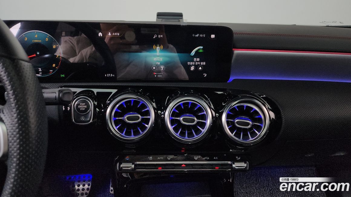 Mercedes-Benz CLA-Class 2021