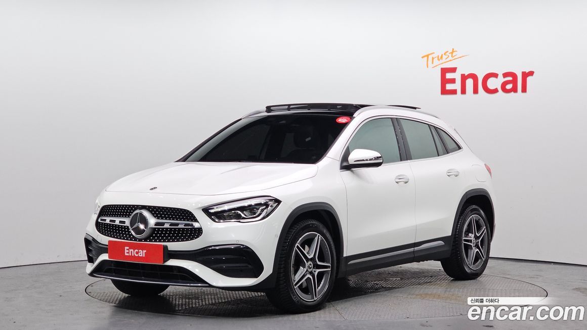 Mercedes-Benz GLA-Class 2021