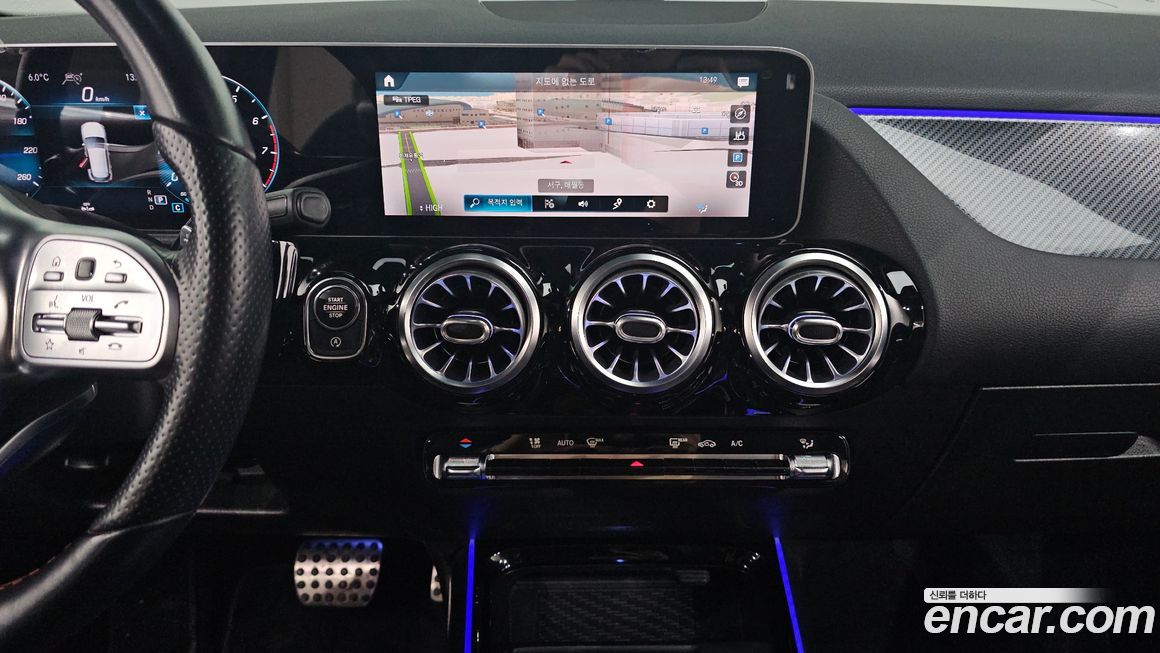 Mercedes-Benz GLA-Class 2020