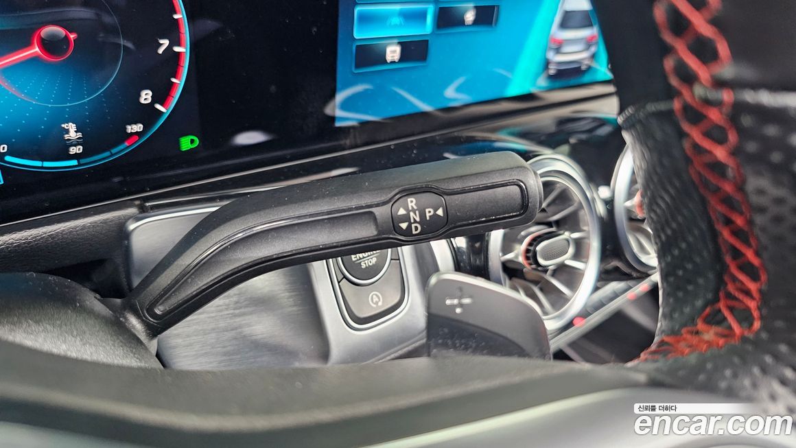 Mercedes-Benz GLB-Class 2021