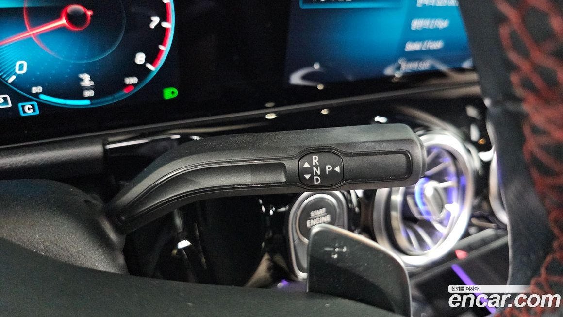 Mercedes-Benz GLA-Class 2021