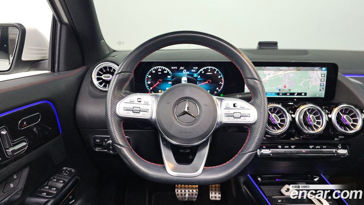 Mercedes-Benz GLA-Class 2021