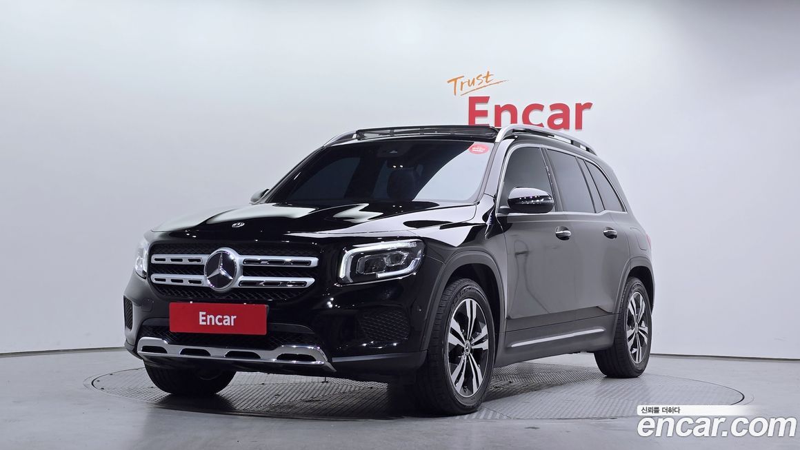 Mercedes-Benz GLB-Class 2021