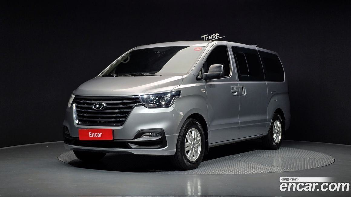 Hyundai Starex 2019