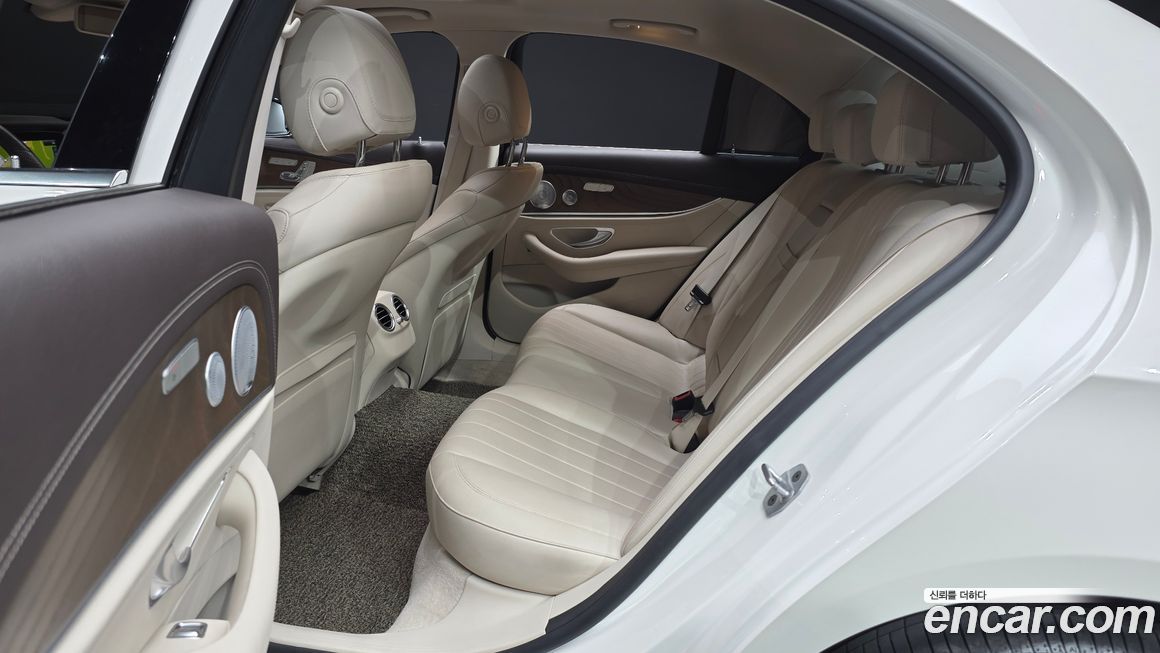 Mercedes-Benz E-Class 2018