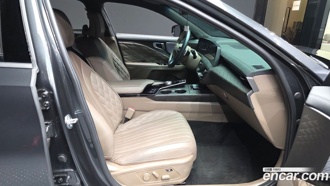Kia K8 2024