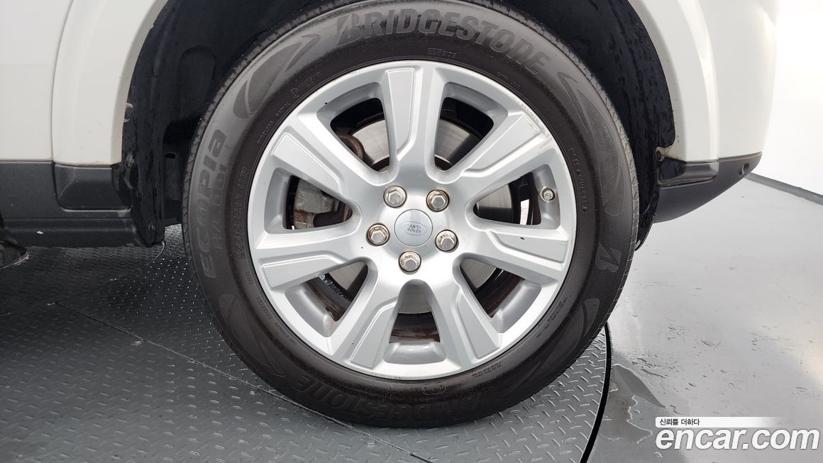 Land Rover Discovery 2016