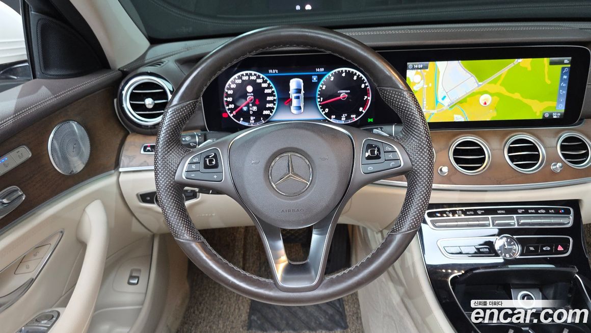 Mercedes-Benz E-Class 2018