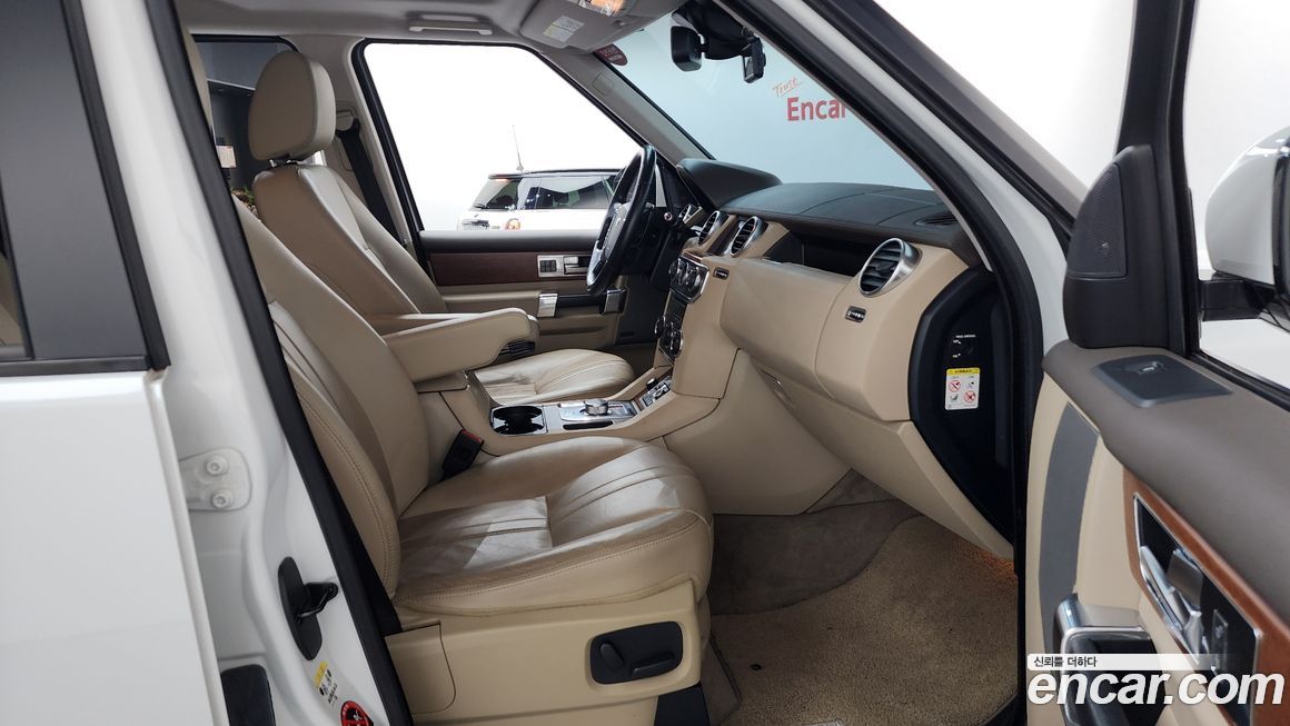 Land Rover Discovery 2016