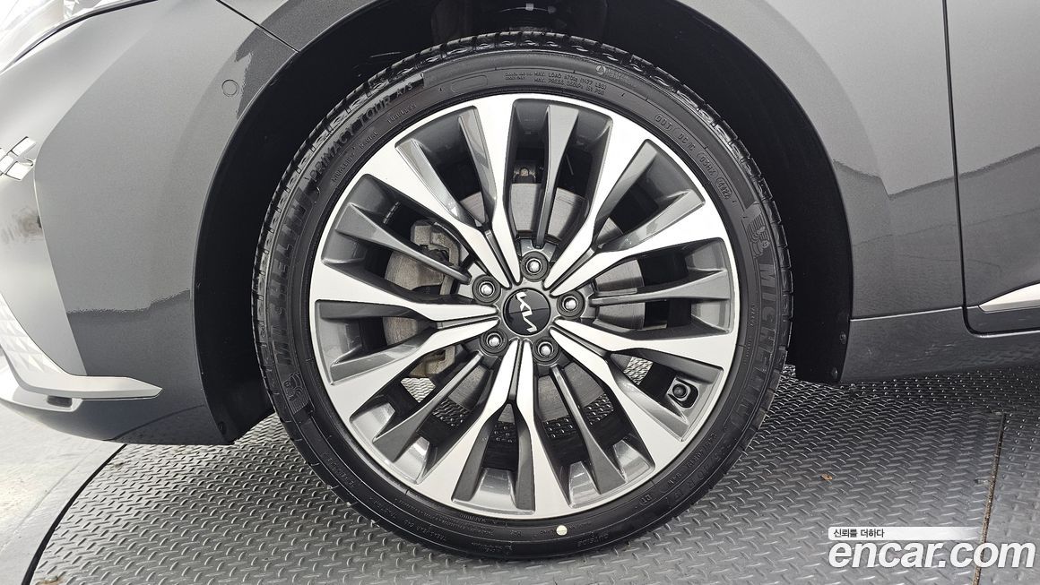Kia K8 2023