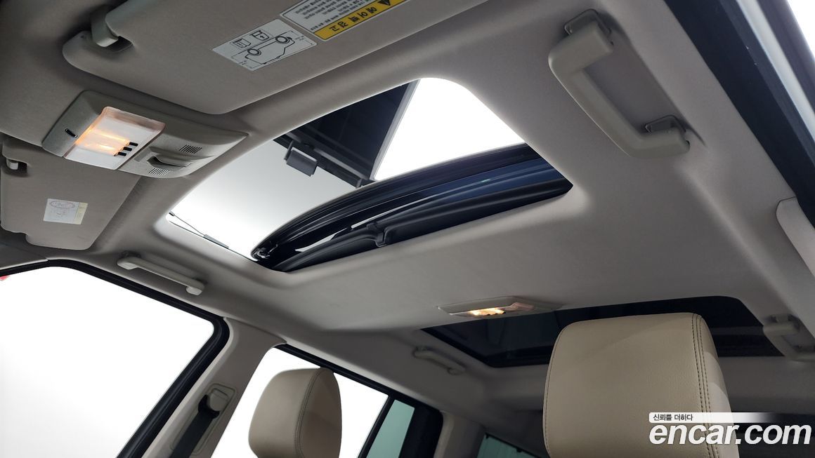 Land Rover Discovery 2016