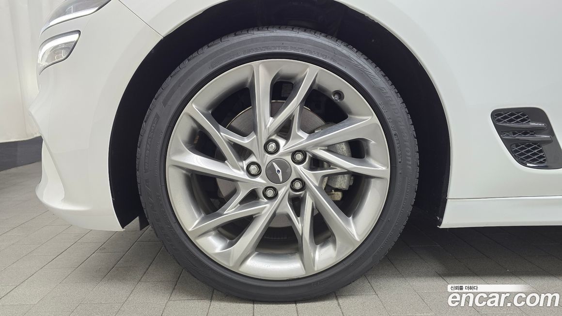 Genesis G70 2022