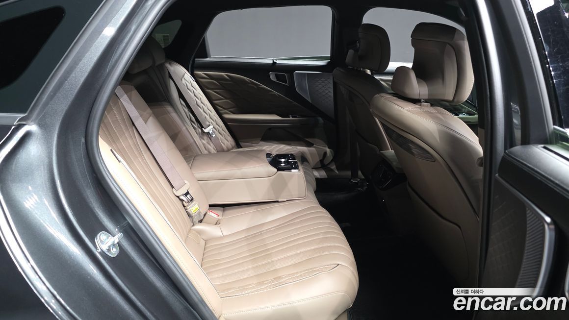 Kia K8 2024