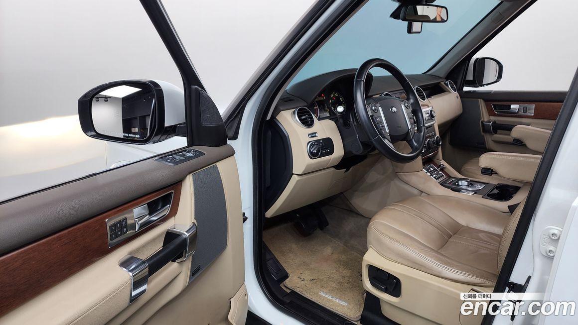 Land Rover Discovery 2016