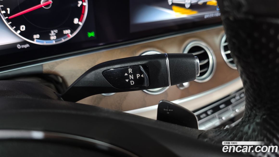 Mercedes-Benz E-Class 2018