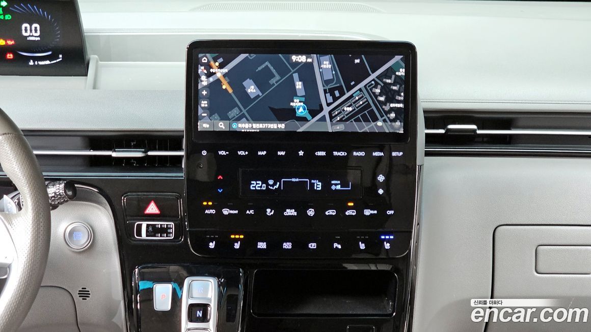 Hyundai Staria 2022