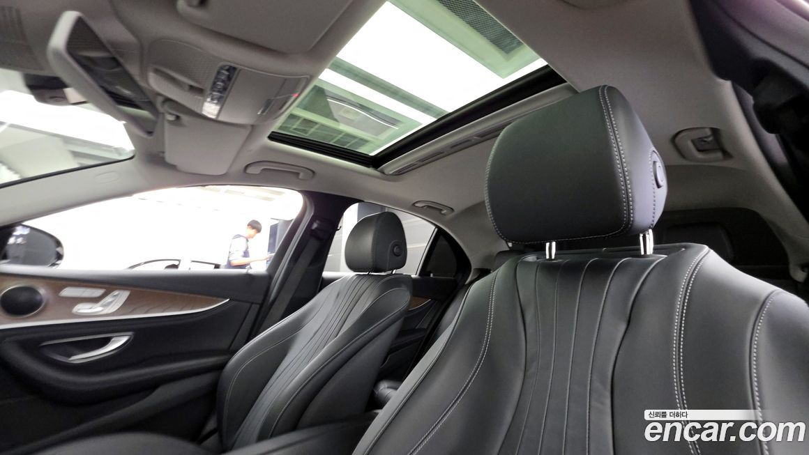 Mercedes-Benz E-Class 2019