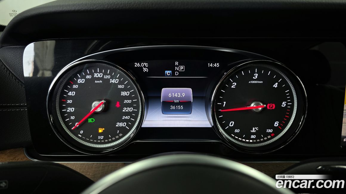 Mercedes-Benz E-Class 2019