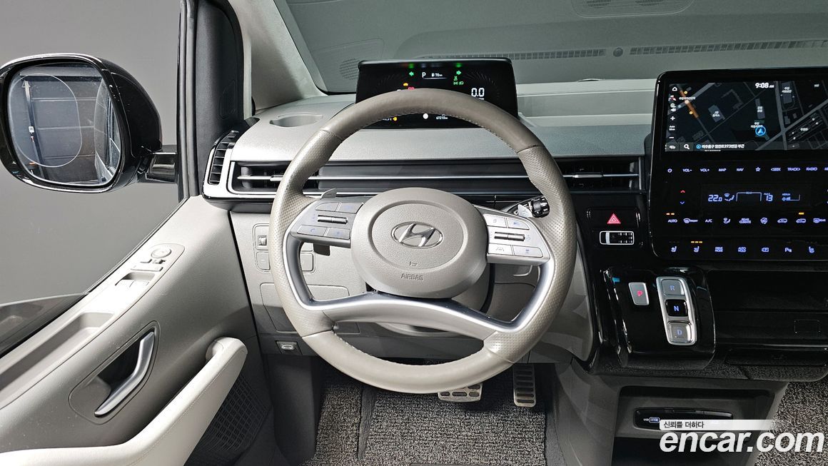 Hyundai Staria 2022
