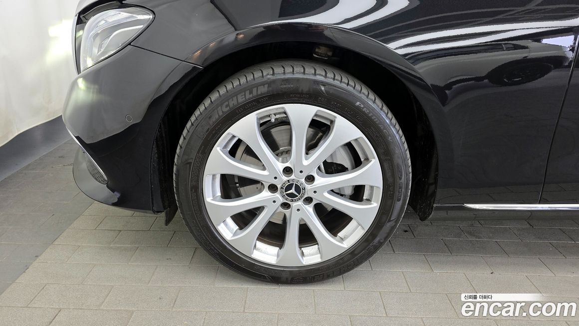 Mercedes-Benz E-Class 2019