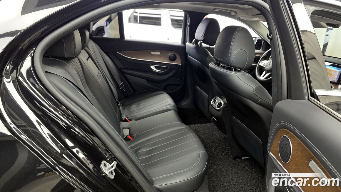 Mercedes-Benz E-Class 2019