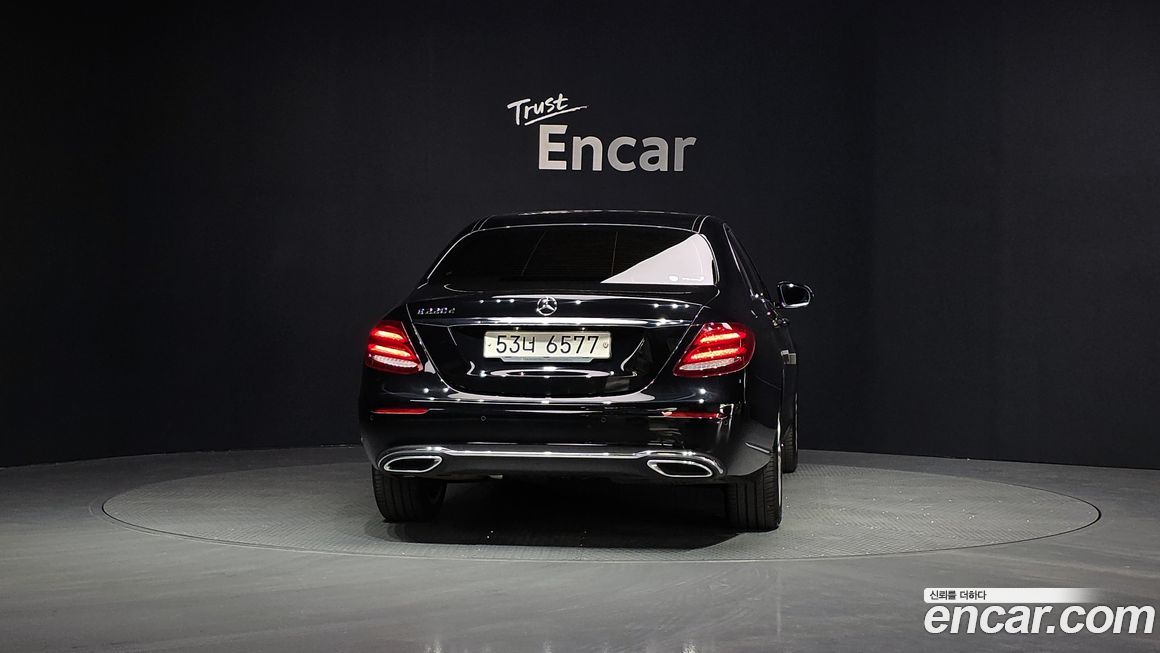 Mercedes-Benz E-Class 2019