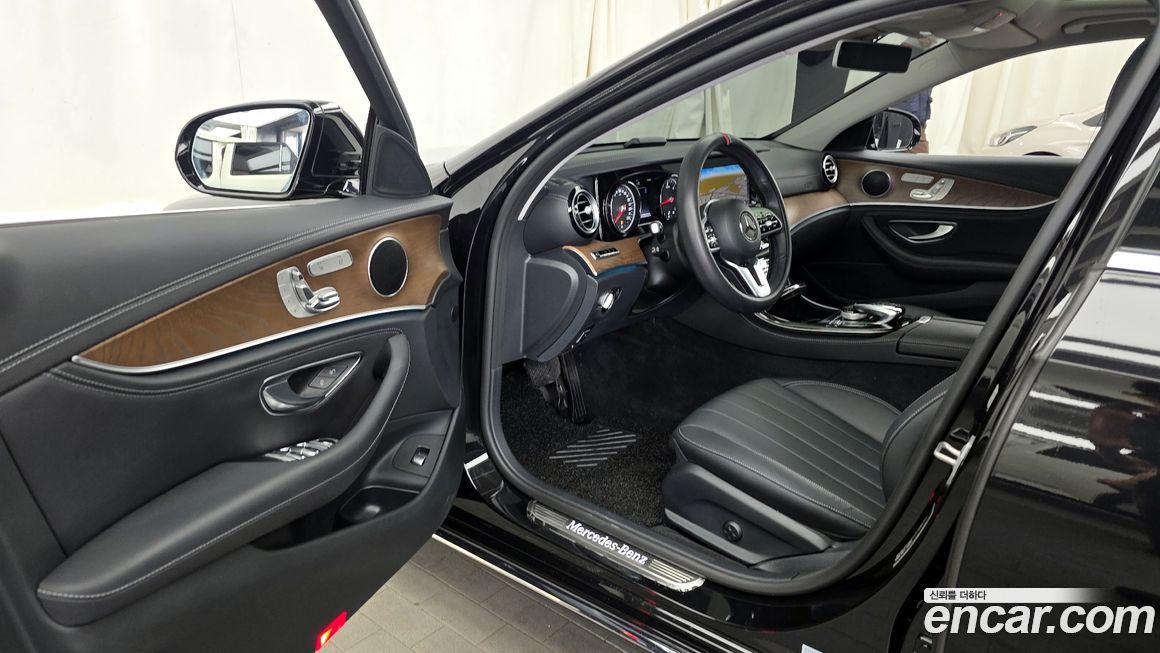 Mercedes-Benz E-Class 2019