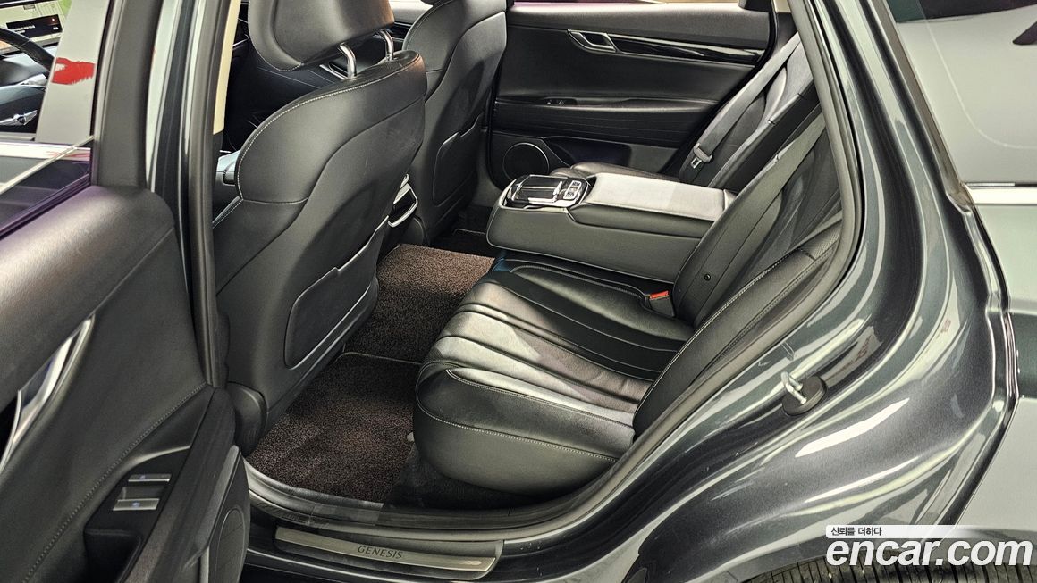 Genesis G80 2021