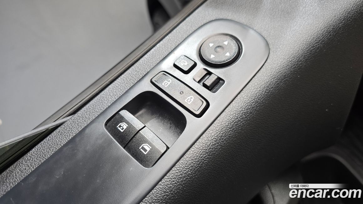 Hyundai Staria 2023