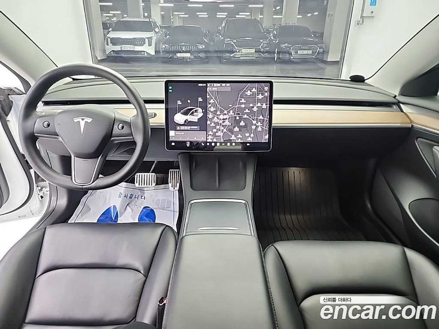 Tesla Model 3 2022