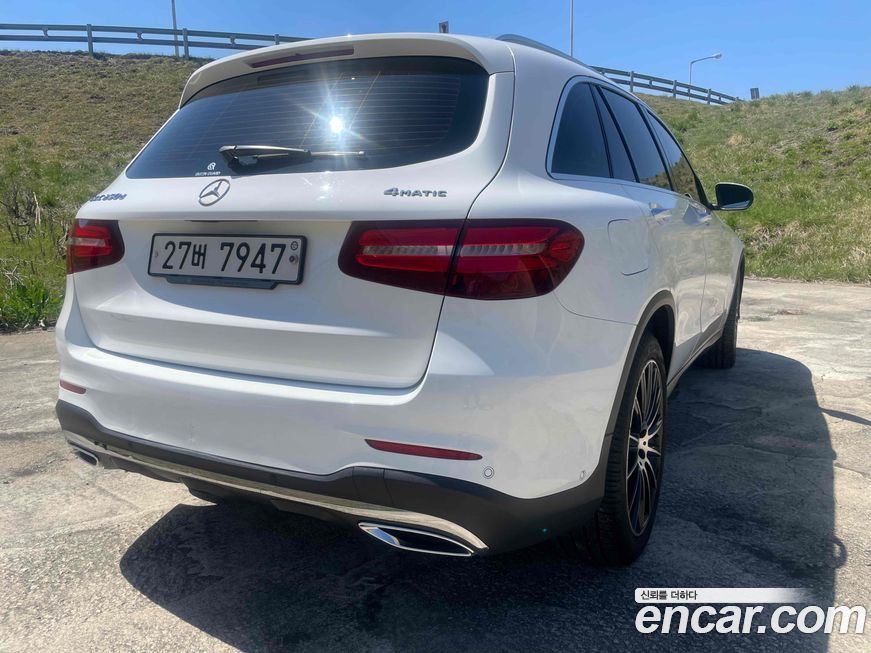 Mercedes-Benz GLC-Class 2018