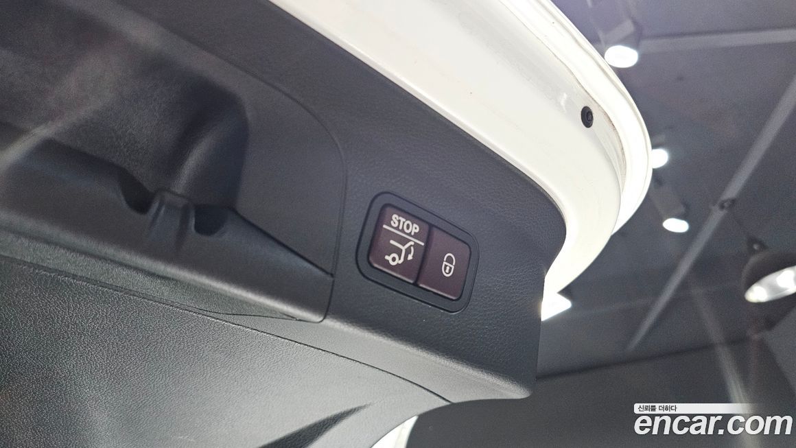 Mercedes-Benz GLC-Class 2018