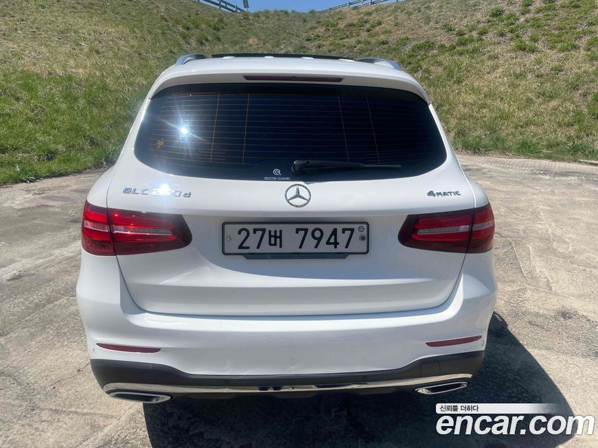 Mercedes-Benz GLC-Class 2018