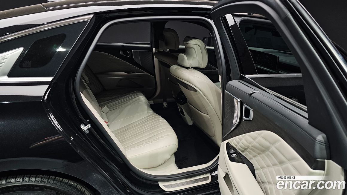 Kia K8 2023