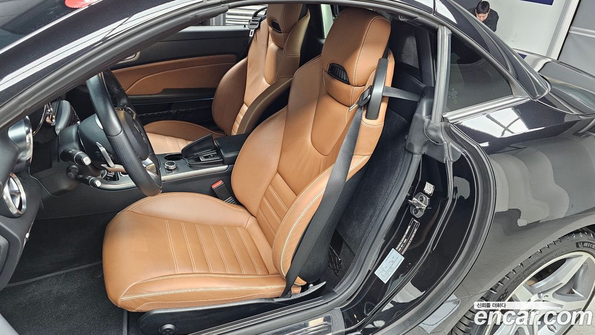 Mercedes-Benz SLC-Class 2019