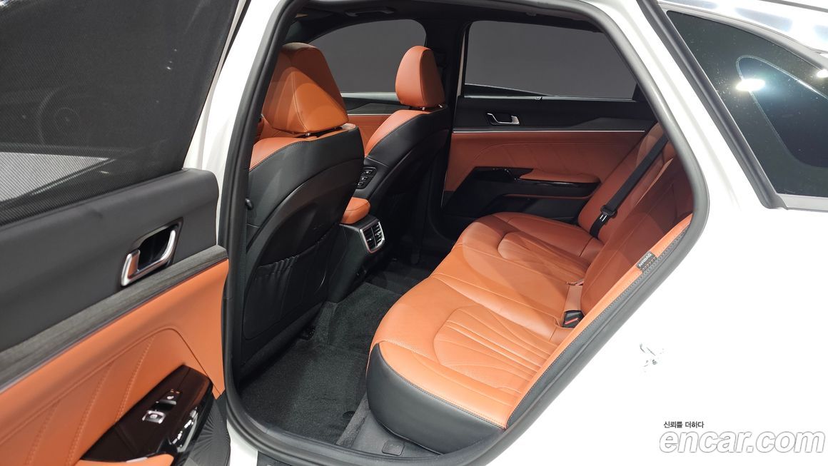 Kia K5 2025