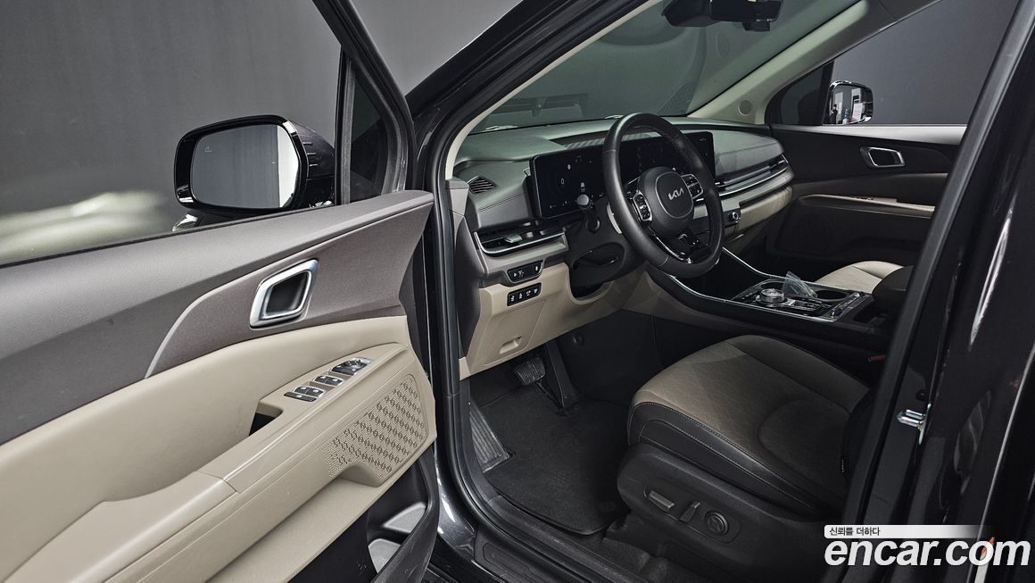 Kia Canival 2025