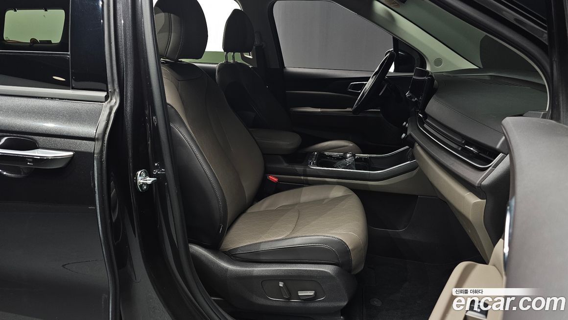 Kia Canival 2025