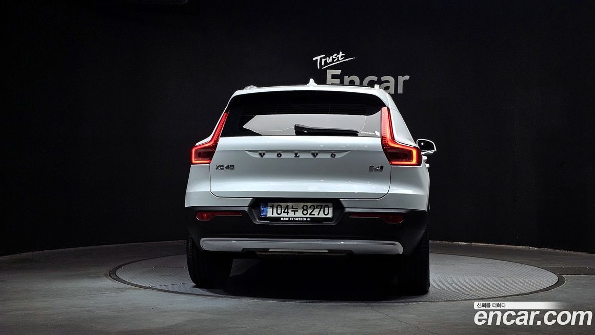 Volvo XC40 2021